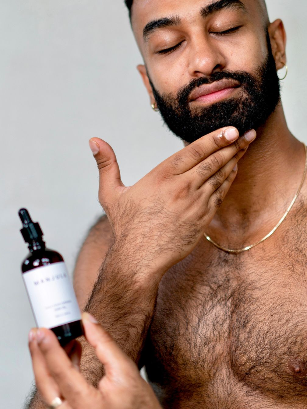 Bhringraj: The Powerful Ayurvedic Hair Oil and How to Use It